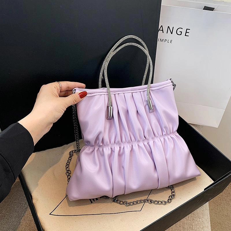 Good quality handbag for babes wey sabi. Few stock left....Grab it now before we run out of stockPrice. ₦13,000DM to place order now